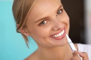 Teeth whitening pens